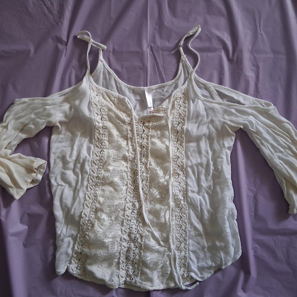 Xhilaration Bohemian Top, M, White